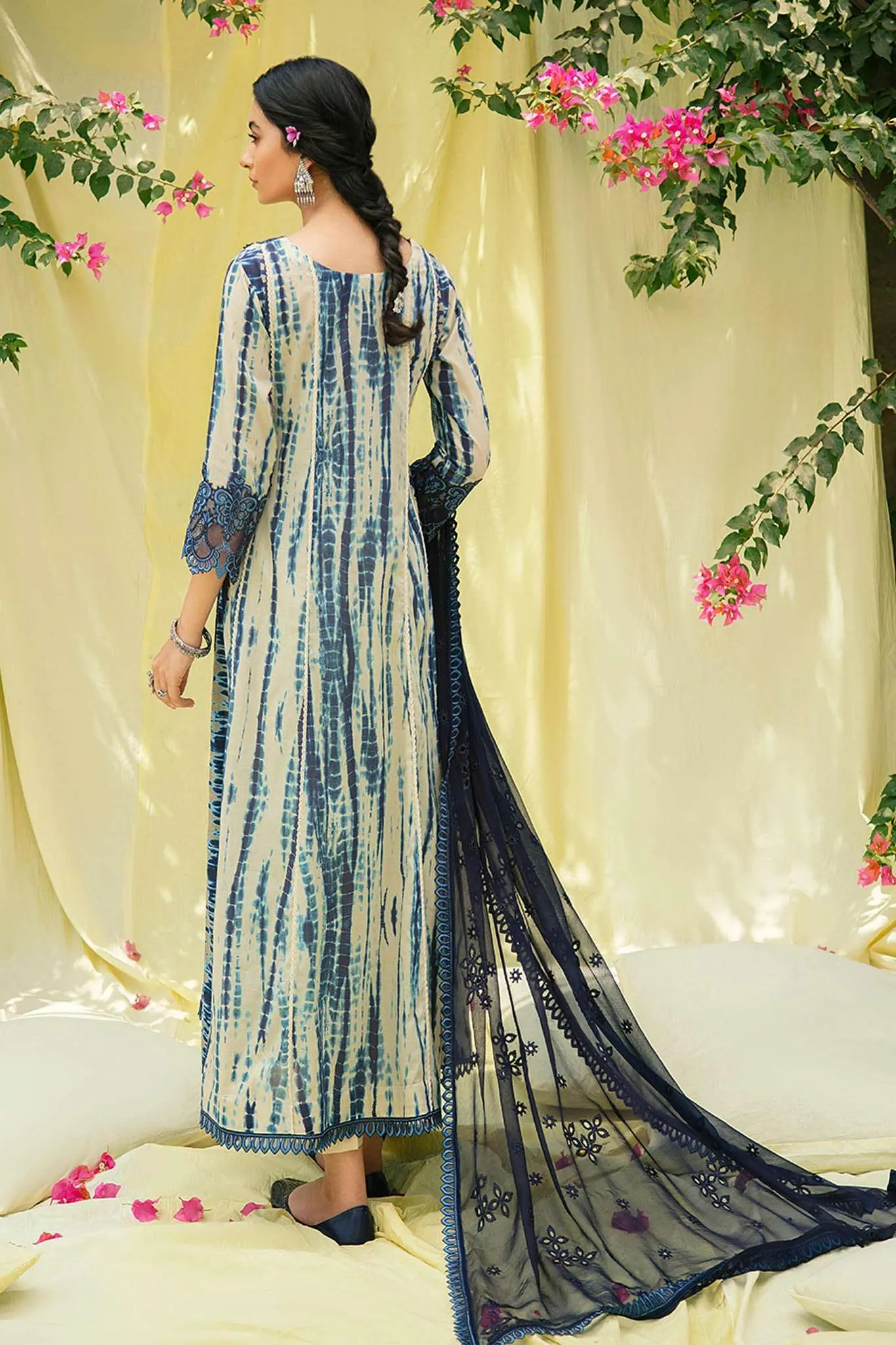 Afsana by Iznik Unstitched 3 Piece Embroidered Lawn Collection'2022-IAC-07-Maherule