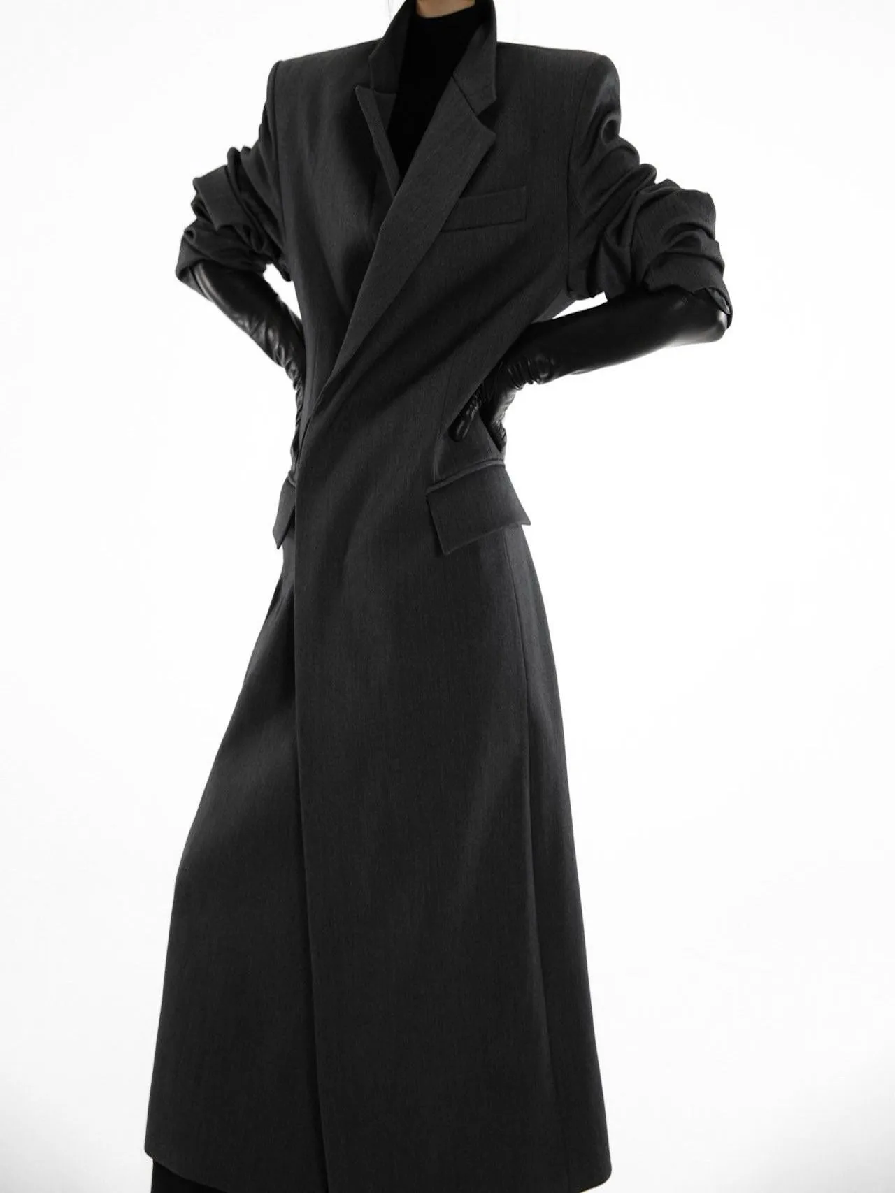 CLASSIC HIDDEN BUTTON DETAIL TAILORED MAXI COAT