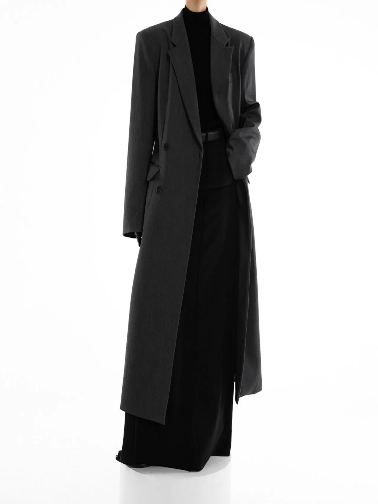 CLASSIC HIDDEN BUTTON DETAIL TAILORED MAXI COAT