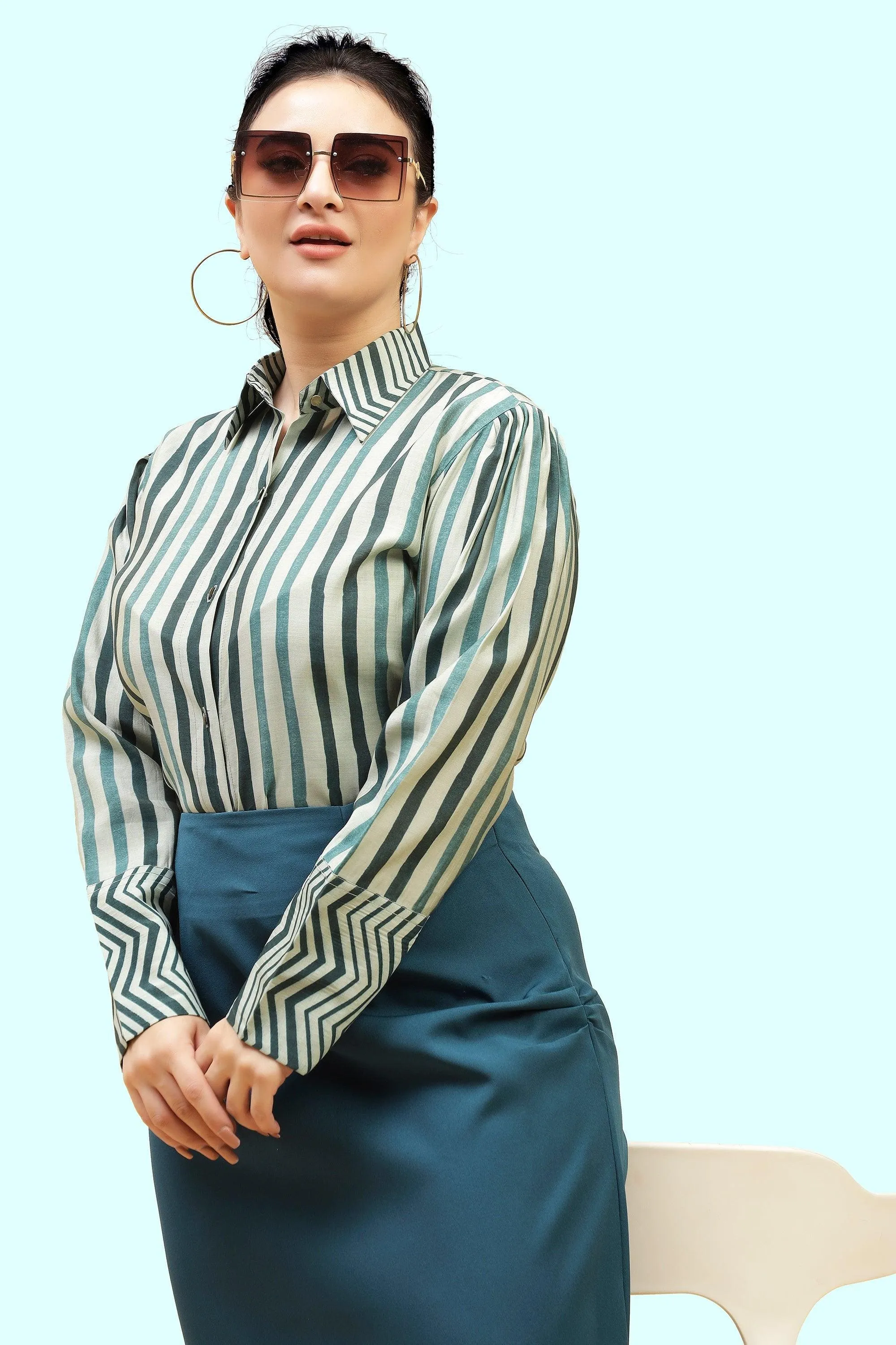 Curvy Lane Women Plus Size Striped Shirt Top and Body Con Side Slit Skirt Set