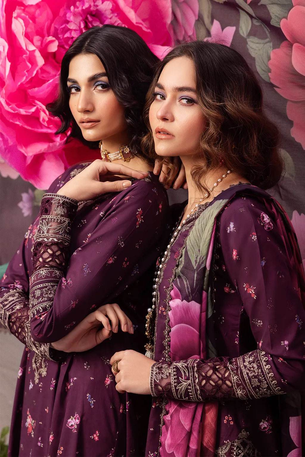 Iznik Dahlia Lawn Collection – DL-06 Printed Lawn