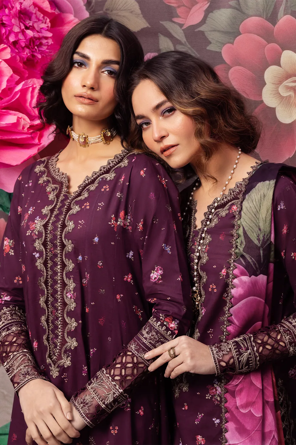 Iznik Dahlia Lawn Collection – DL-06 Printed Lawn