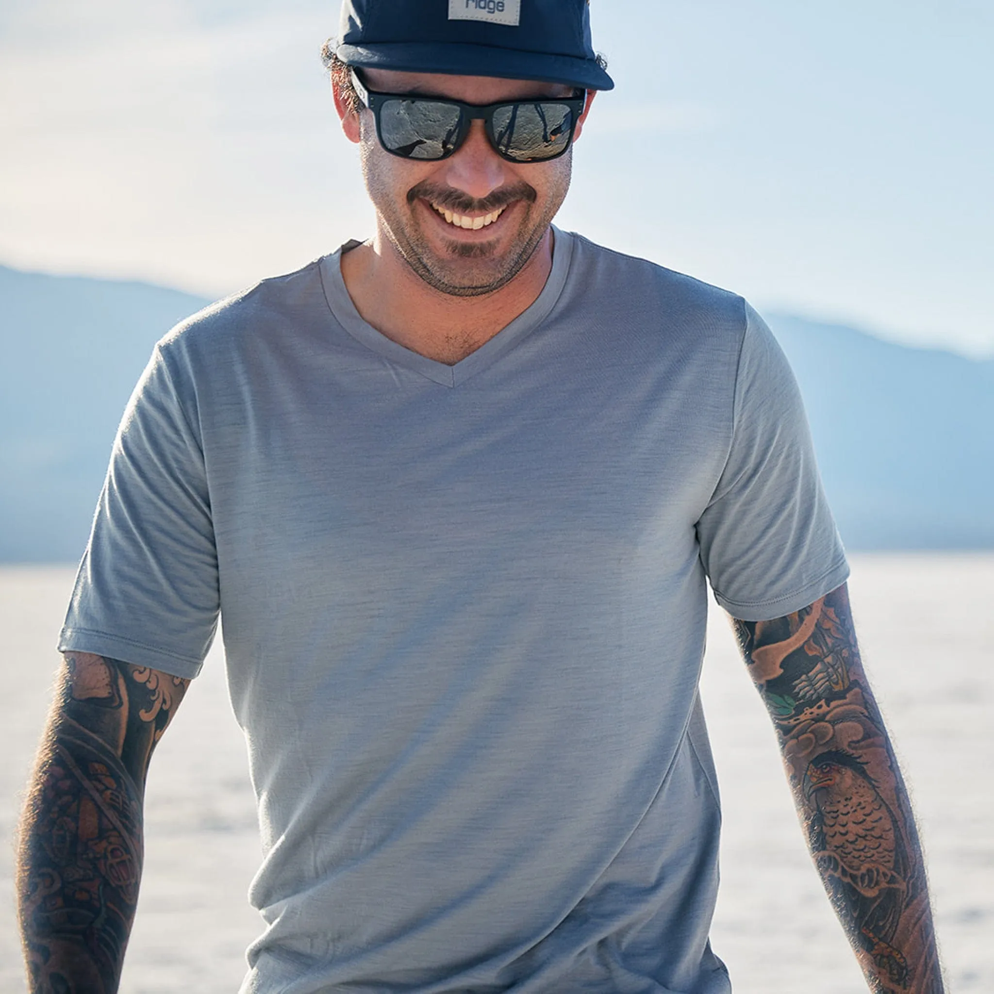 Men's Journey V-Neck Merino Wool T-Shirt