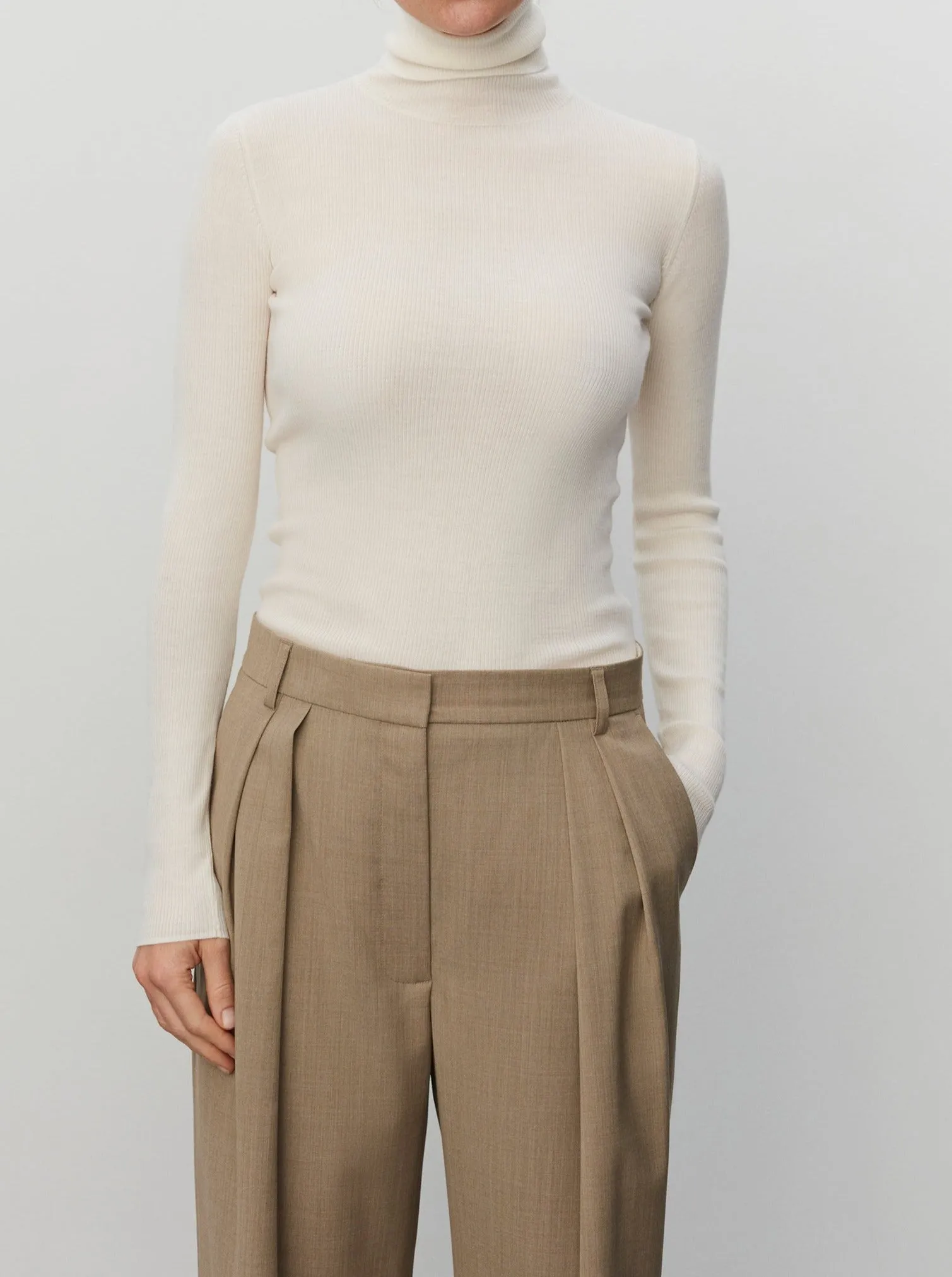 SIERRA TOP | IVORY SHADE