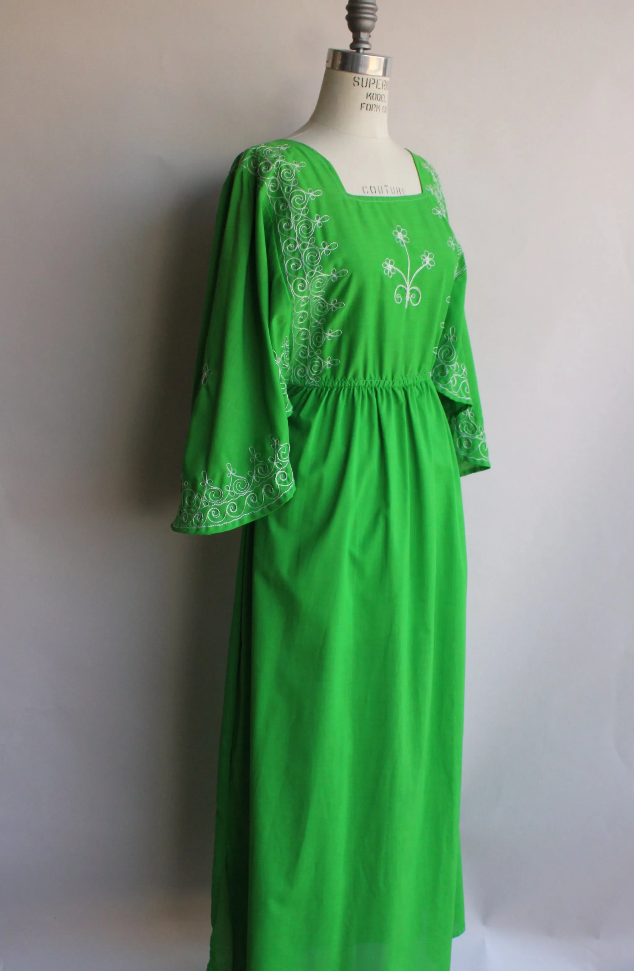 Vintage 1960s 1970s Green Maxi Dress