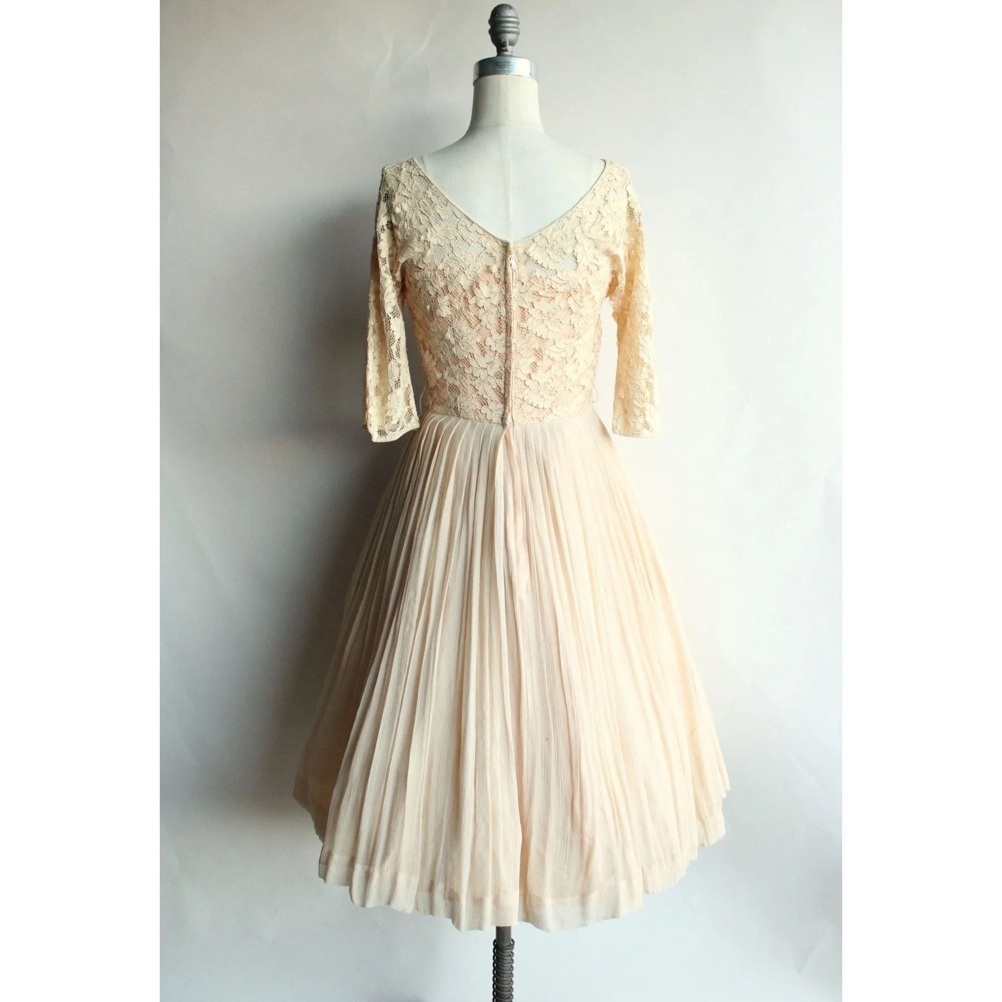 Vintage 1960s Fit and Flare Ivory Illusion Lace And Chiffon Dress